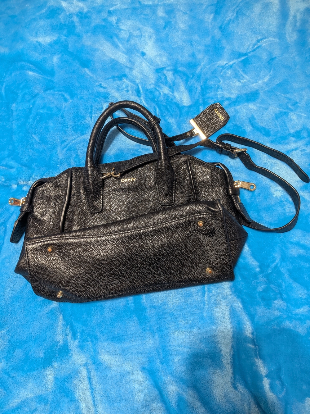 🖤✨ Black Pebbled Leather Satchel with Gold Hardware ✨🖤